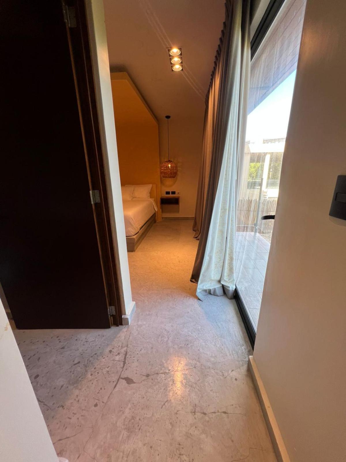 Apartment Tu Escape En
